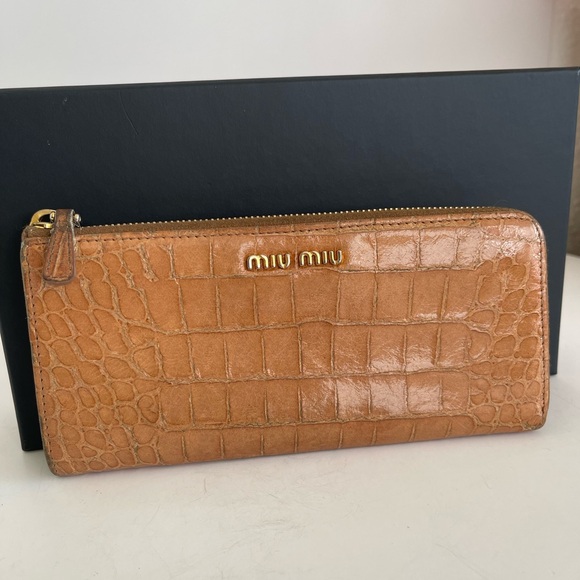 m_667ae5d7e825d15618aed2c5.jpg m_667ae5d7e825d15618aed2c5.jpg